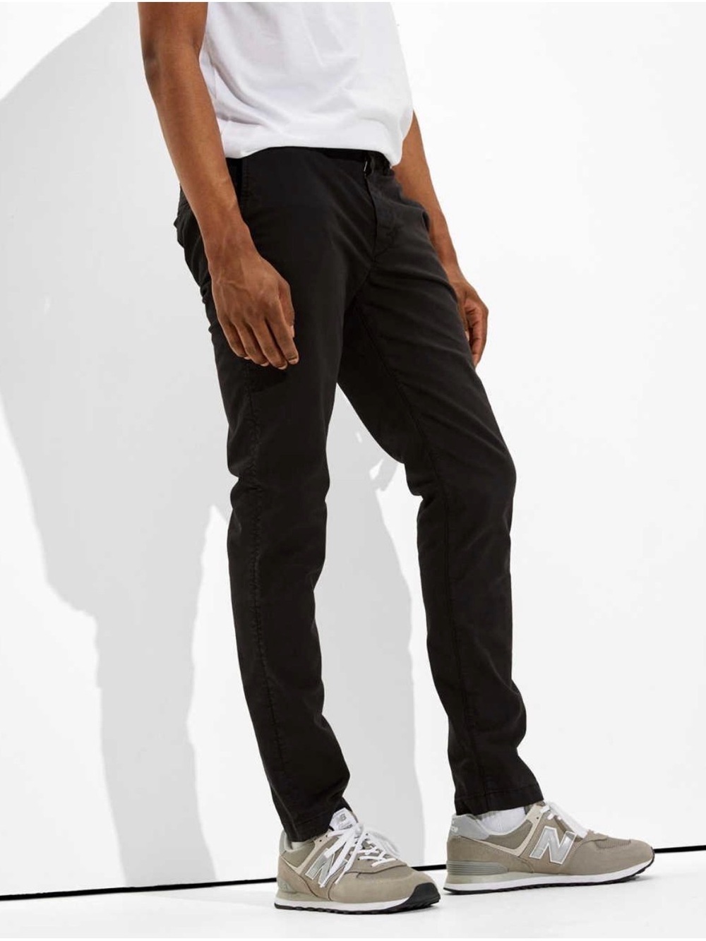 Men's Black Slim Fir Flex AMERICAN EAGLE AE CHINO KHAKIS PANTS 30x32 - Picture 2 of 3